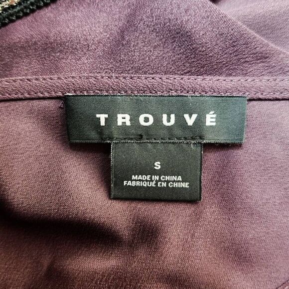 Trouve Top Beaded Sleeveless Tank Purple Scoop Neck Split cross Back Size S - Picture 4 of 8